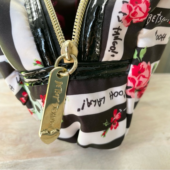 Betsey Johnson Striped Skull Floral Makeup Cosmetic Bag - Picture 6 of 8